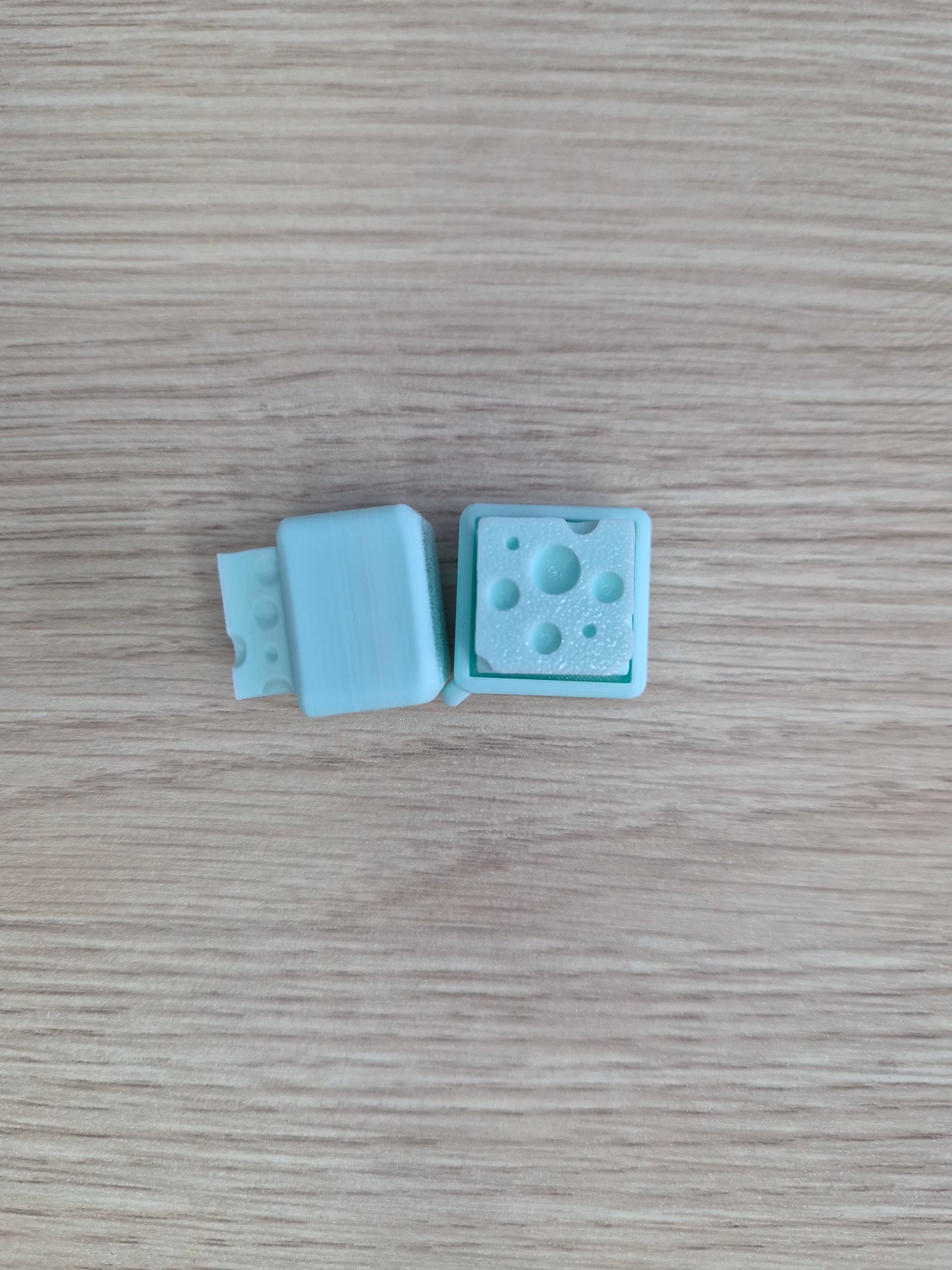 Serowy Kliker Arktyczny